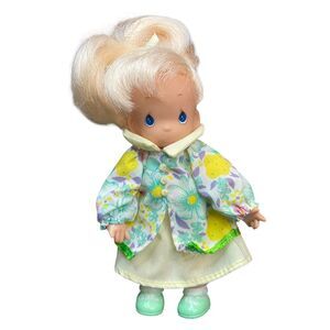 Vintage Precious Moments Doll Carolyne Friendship Garden Doll Blonde 5.25" 1998